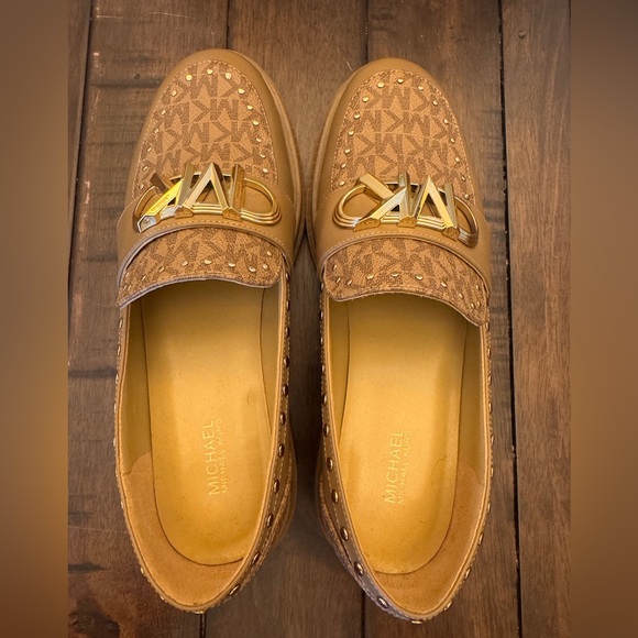 Michael Kors Parker Lug Loafer Studded Tan Gold Chunky Y2K - Picture 7 of 16